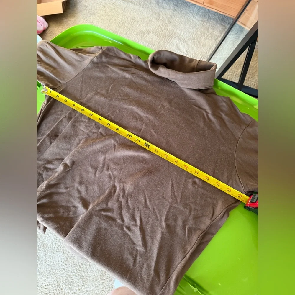 Uniqlo Cocoa Brown Turtleneck Sweater (Size M) - Picture 3 of 5